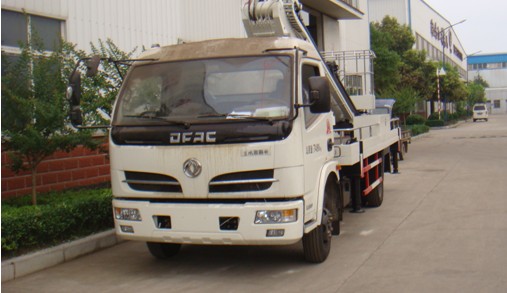 东风多利卡20米伸缩臂高空作业车(国四)
