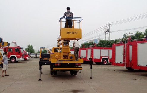 江铃14米高空作业车(国四)图