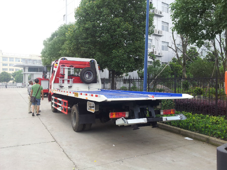 解放J6平板一拖二清障车