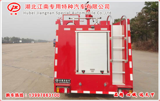 庆铃五十铃3吨水罐消防车