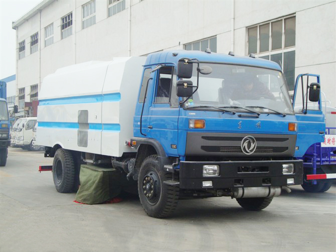 东风145道路清扫车图片