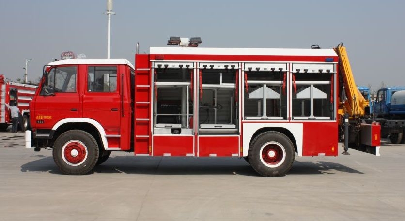 东风153抢险救援消防车