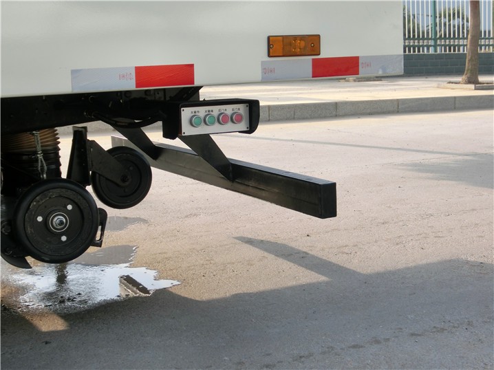 江铃国五扫路车（国五）