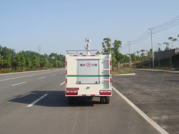 东风2.5吨消防洒水车（国五）