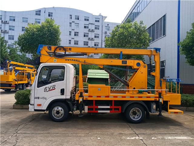 解放13米蓝牌高空作业车