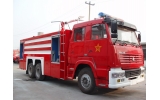 斯太尔12吨水罐消防车