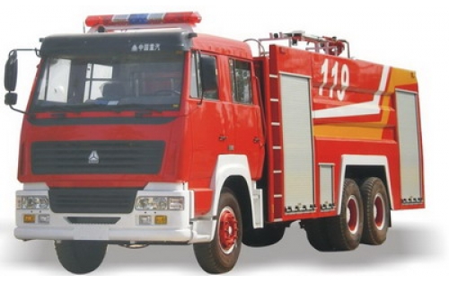 斯太尔王15吨泡沫消防车