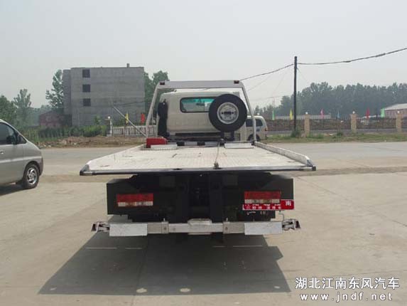 江淮平板一拖二型清障车图 2