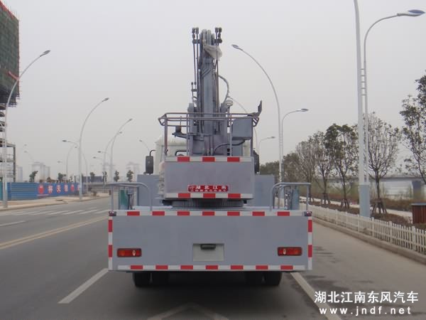 东风天锦高空作业车图 2