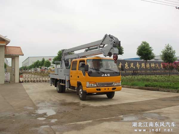 江淮高空作业车（18米）