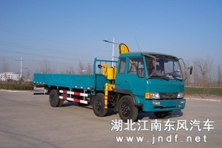 解放小三轴随车吊图 2