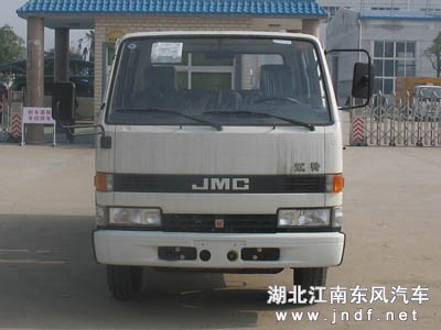 江铃随车起重运输车图 2