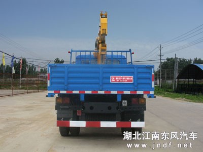 东风153随车吊图 3
