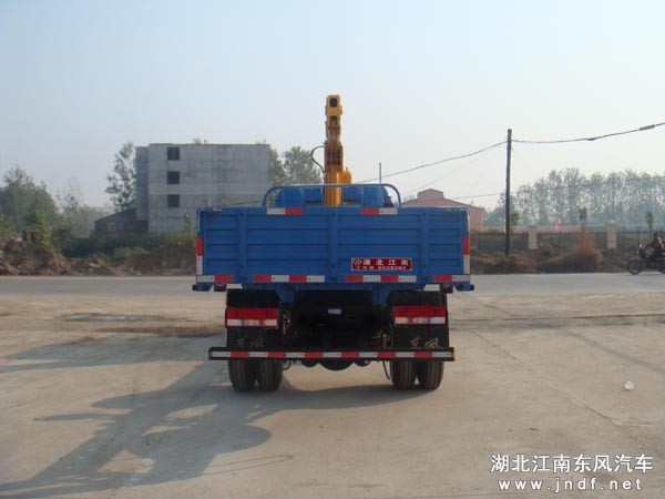 东风多利卡随车起重运输车图 2