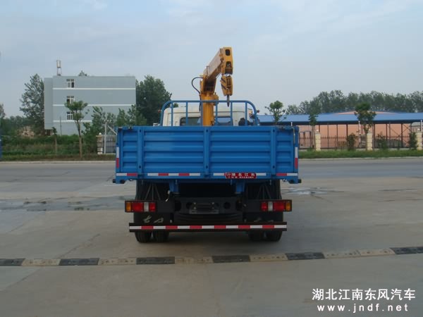 东风DFL1120B7随车吊图 2