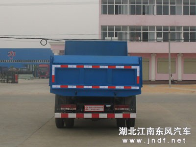 东风金霸自卸式垃圾车图 4