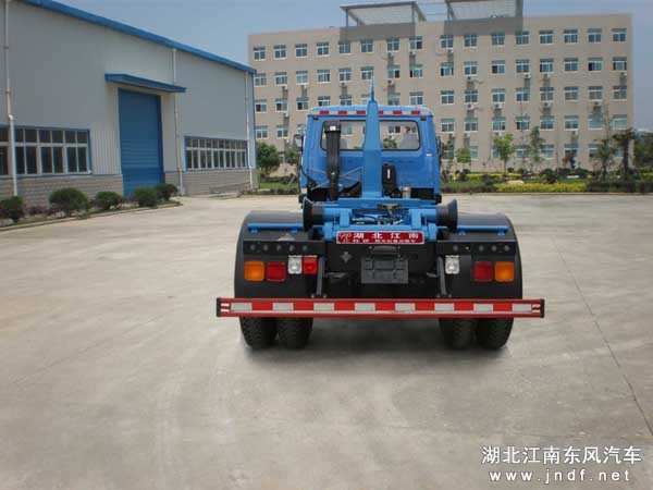 东风车厢可卸式垃圾车图 2