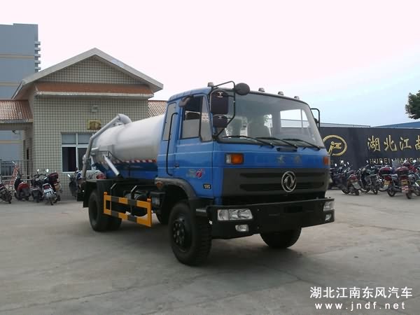 东风145平头吸污车图 2