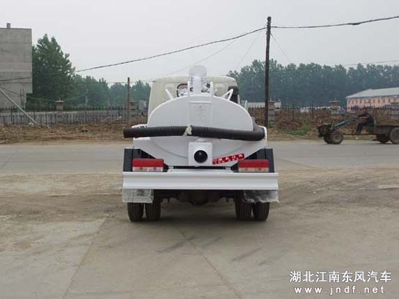 东风多利卡吸粪车图 2