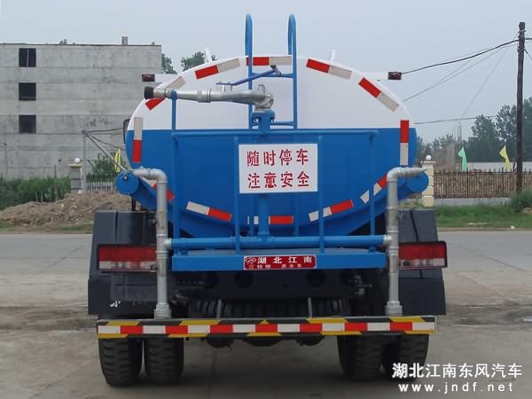 东风轻卡洒水车图 2