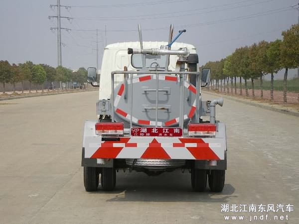 东风小金霸洒水车图 4