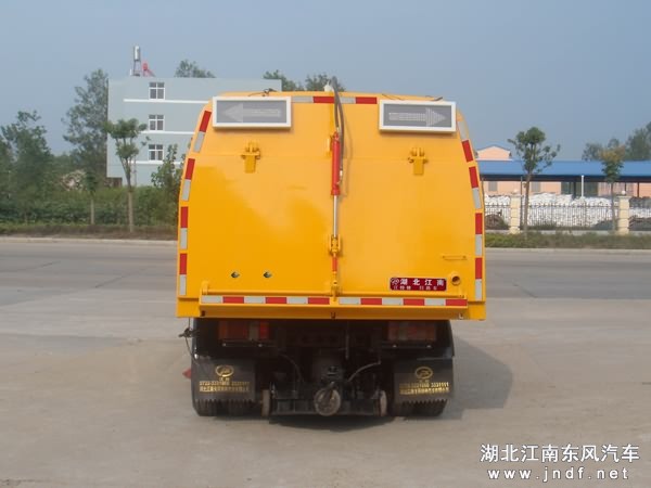 江铃扫路车图 2