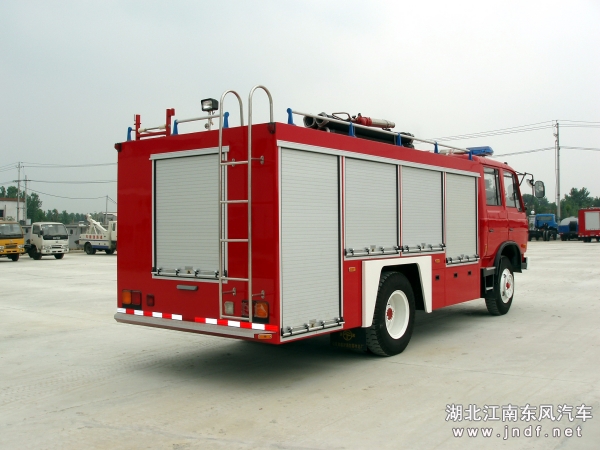 东风145水罐|泡沫消防车图 3