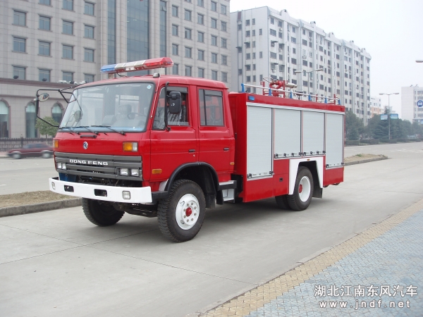 东风145水罐|泡沫消防车图 4
