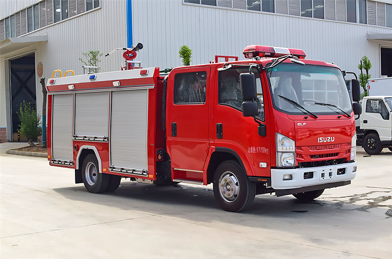 五十铃3.5吨水罐消防车