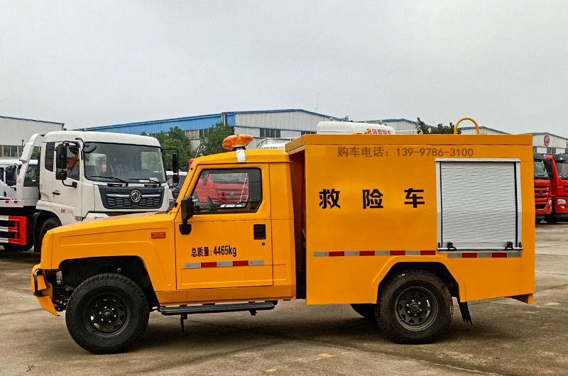北汽四驱救险车左侧图