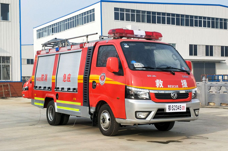 东风途逸水雾消防车