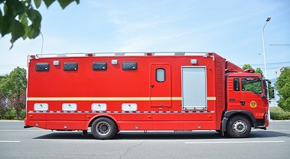 重汽豪沃厕所车右侧图 重汽豪沃厕所车右侧图