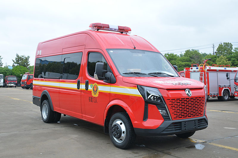 东风御风运兵车